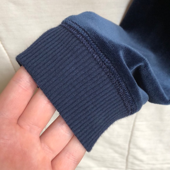 Hollister Hooded Crop Top - Picture 4 of 5